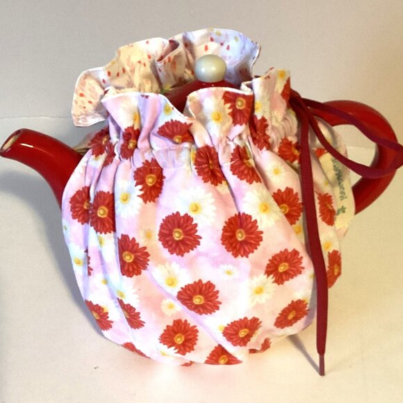 NWOT Teapot Tea Cozy Cover Red Pink Handmade Kitchen Linens Accessories - Picture 1 of 4